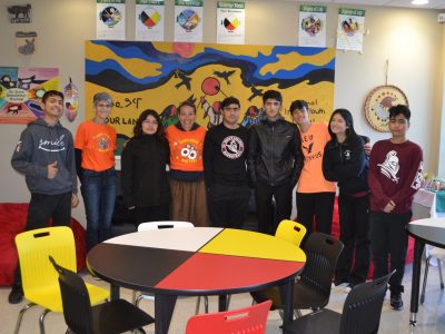 Students in the Indigenous class