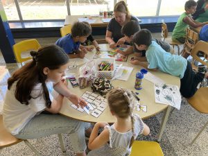 activity centres prompted English language learning